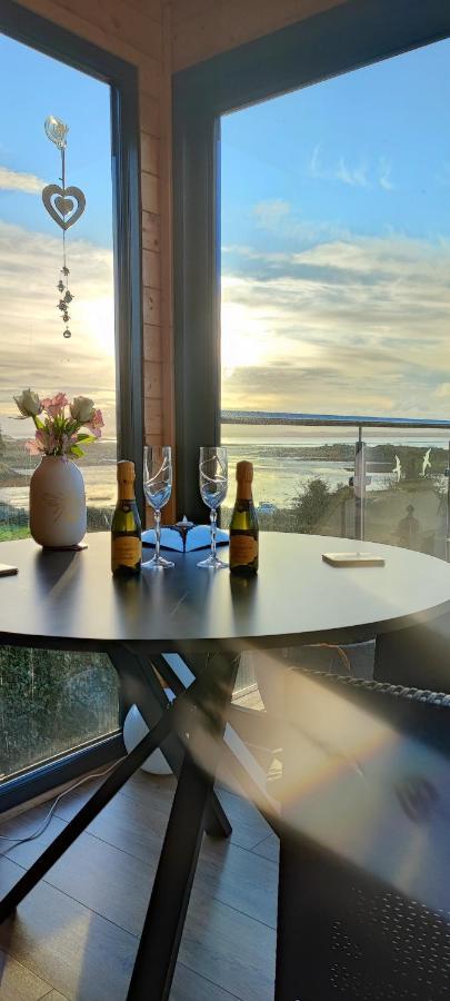 KircubbinHorse Island View Luxury Retreat公寓 外观 照片