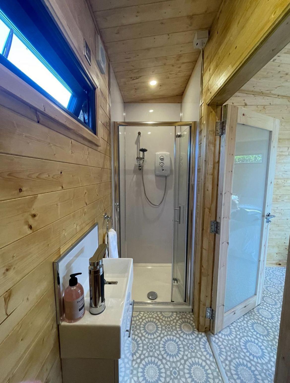 KircubbinHorse Island View Luxury Retreat公寓 外观 照片